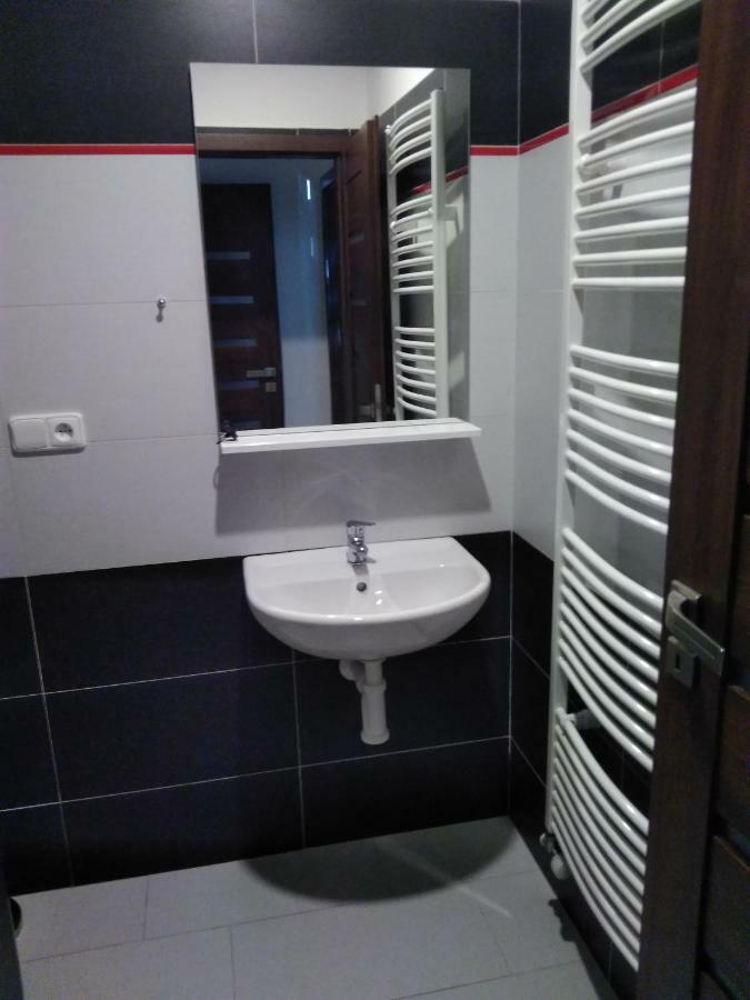 Vinoteka "U Kozu" Hotel Nove Mesto nad Metuji Ngoại thất bức ảnh